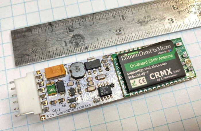 Image of RC4 wireless CRMX DMX dimmer LumenDimPix micro with internal antenna